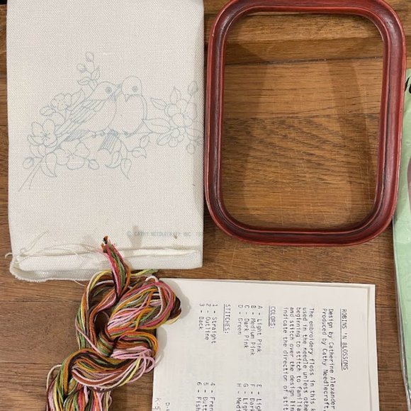 Lot of 2 Cathy Needlecraft Vintage Bird Patterns Robin Sparrow and Blossoms - Picture 2 of 5